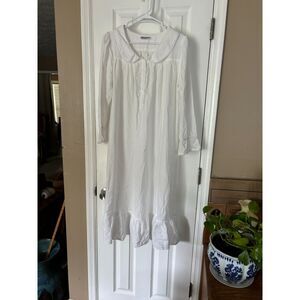 Vintage Body Drama White Nightgown Pajama Dress with Collar